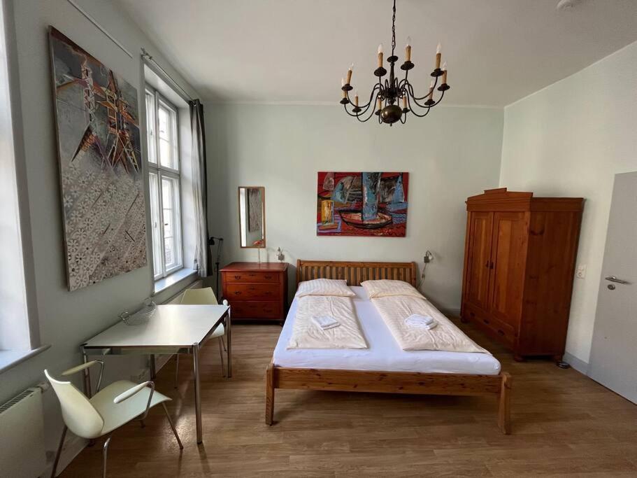 Ferienwohnung - Schweriner Altstadt - Fewo 5 Шверин Екстериор снимка